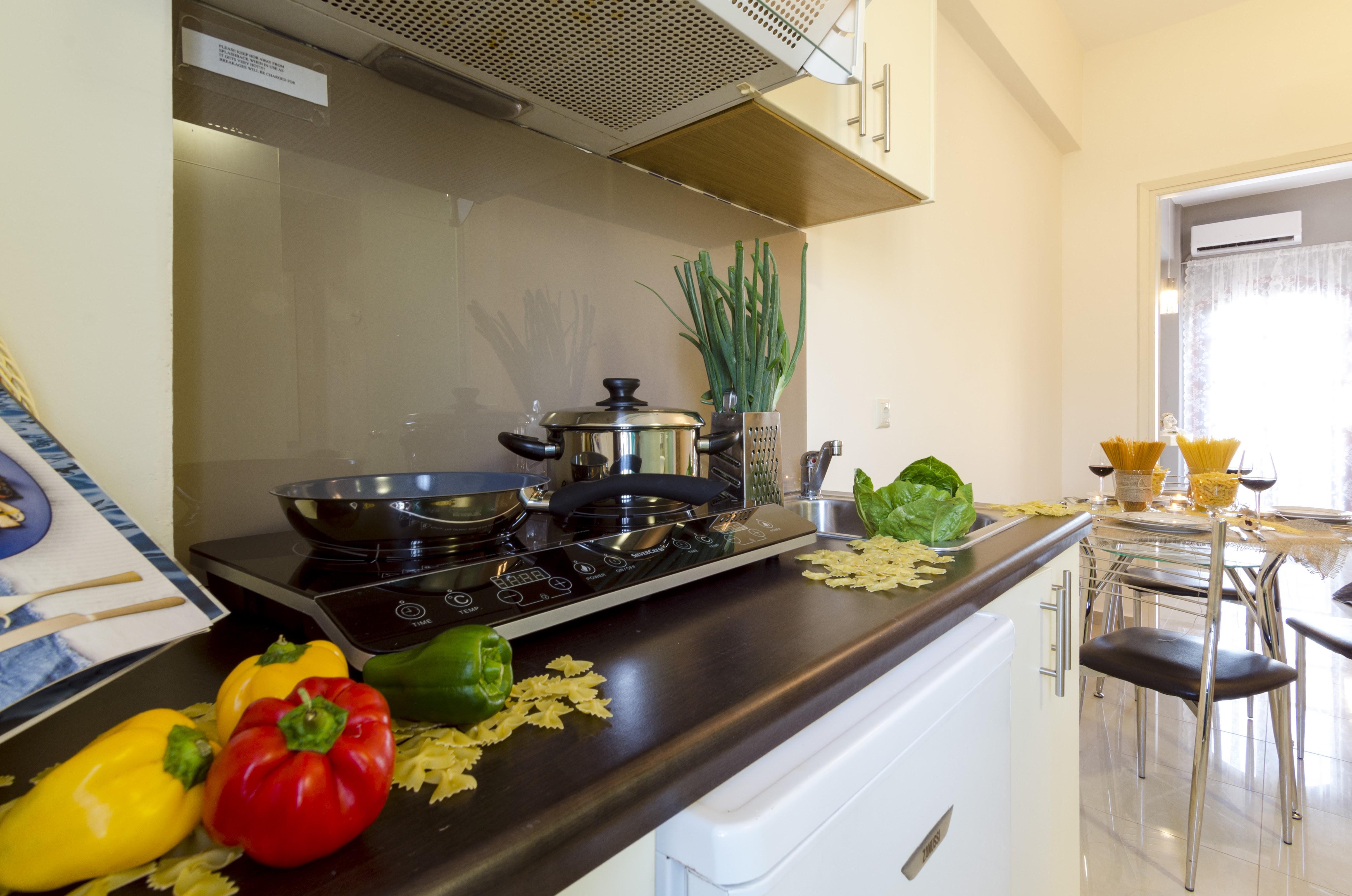 Stelios Gardens Hotel มาเลีย ภายนอก รูปภาพ