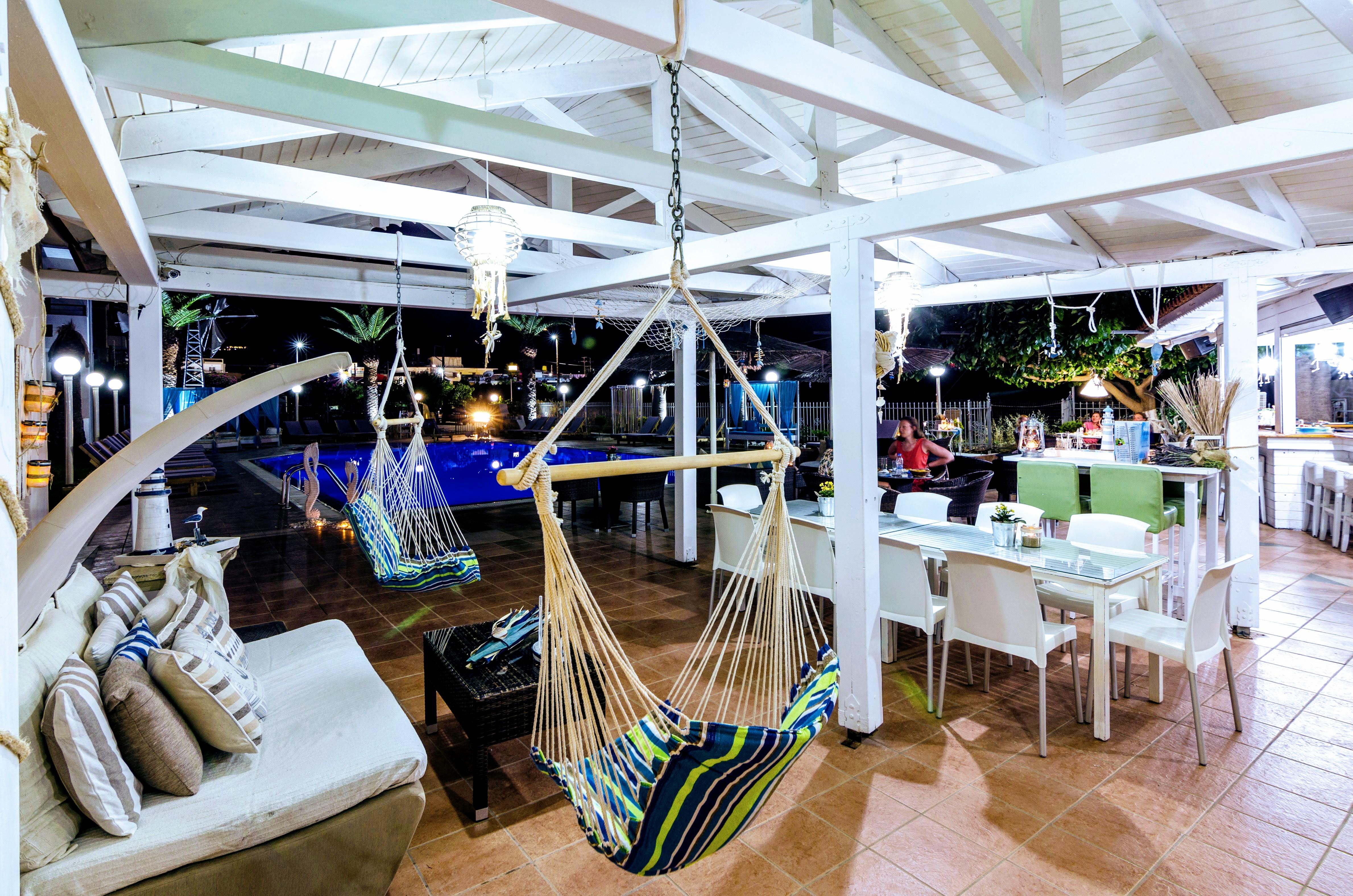 Stelios Gardens Hotel มาเลีย ภายนอก รูปภาพ