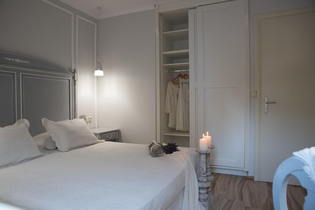 Stelios Gardens Hotel มาเลีย ภายนอก รูปภาพ